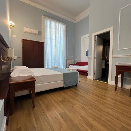 Napolit'amo Principe 3* Неаполь
