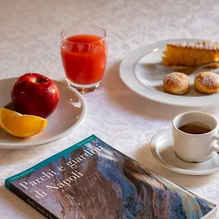 Отель Napolit'amo Principe Неаполь